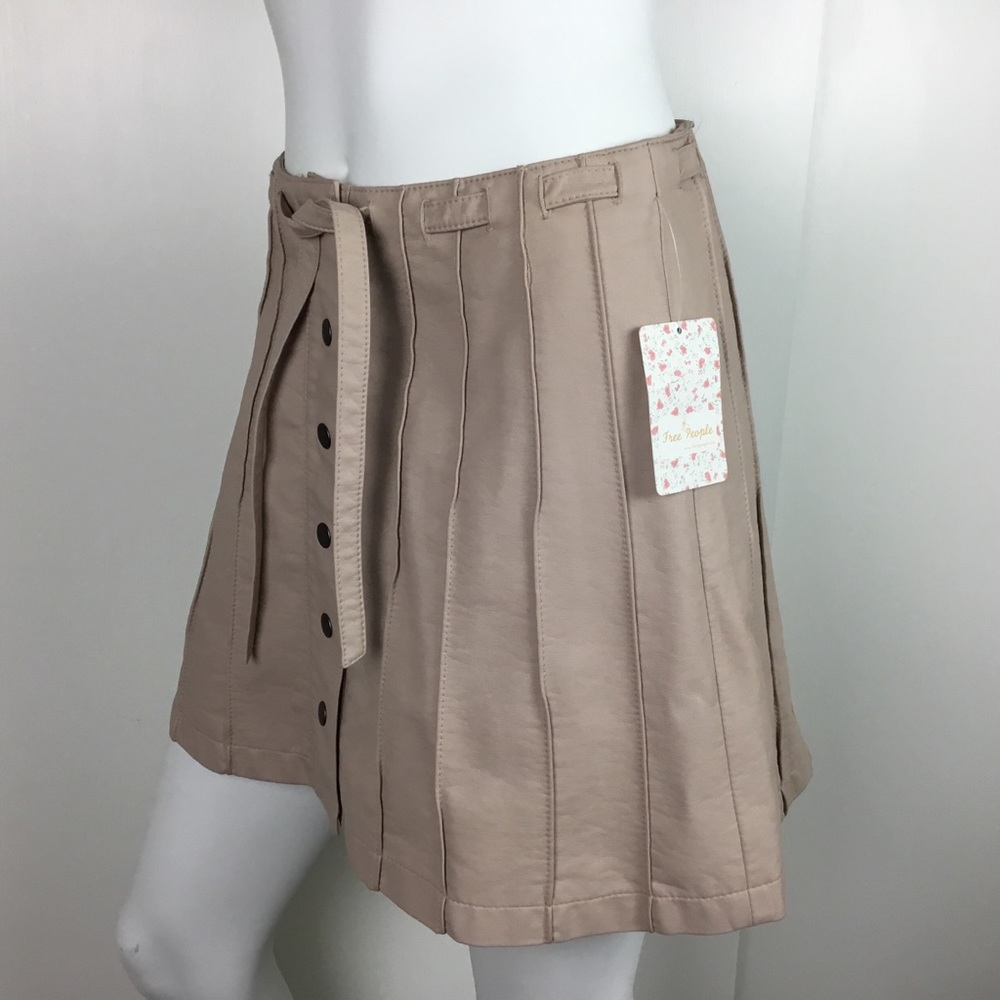 Free People Vegan Leather Skirt Sz 6 NEW - Picture 3 of 7